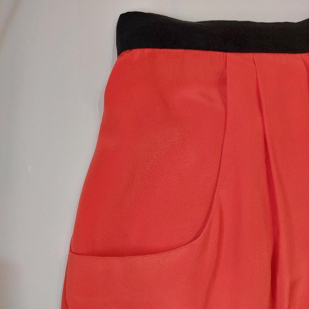 BCBGMAXAZRIA 100% Silk Coral Mini Skirt - Size 2 - Picture 5 of 7